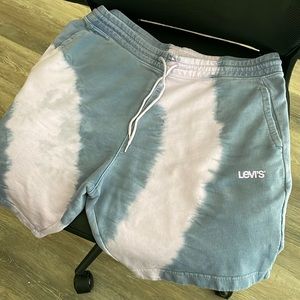 Levi’s tye dye purple shorts size Large 8”inseam